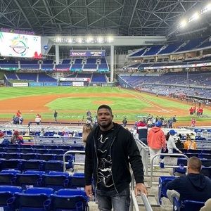 Meet your Posher, Victor